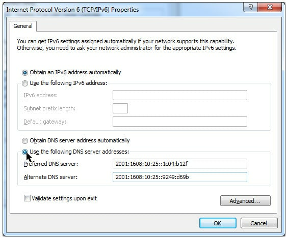 Ваш провайдер подменяет dns записи но не перенаправляет сторонние ipv4 dns серверы на свой