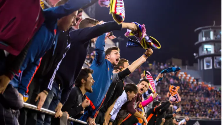 spanish football fans