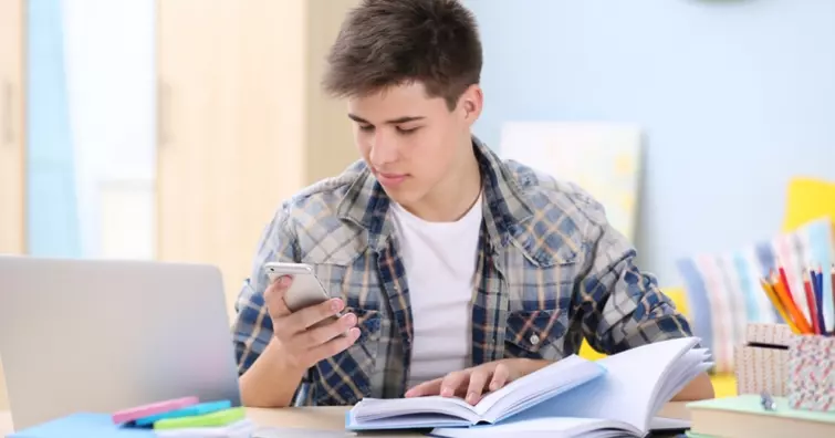 teenager phone