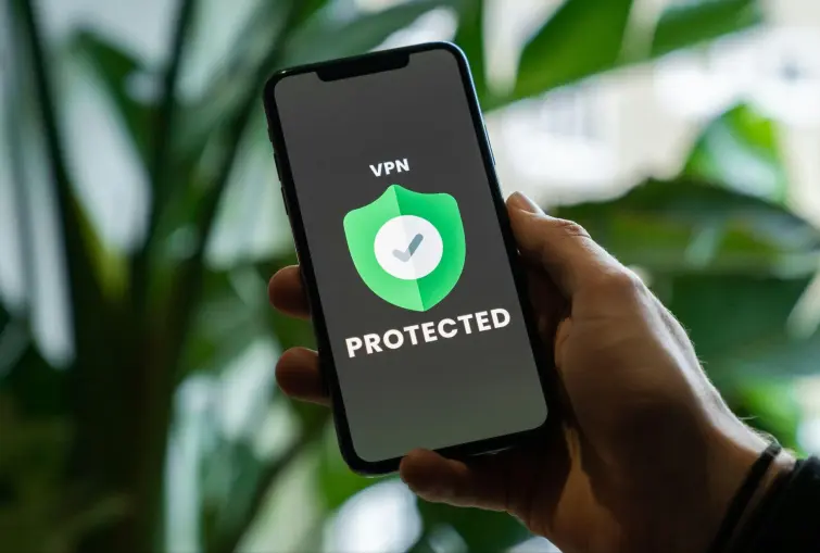 A phone protected with a VPN